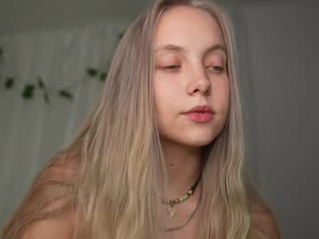 girl
        appr0ved cam image #5243851