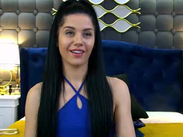 girl
        sophie__hill cam image #6558735