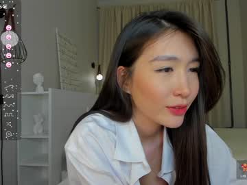 girl
        natsumiito cam image #3455403
