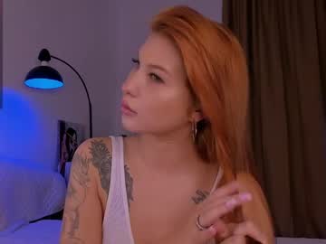 girl
        nomyrai cam image #6658837
