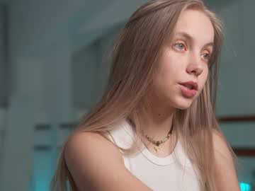 girl
        appr0ved cam image #5726931