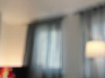 girl
        ooops_dilly cam image #4117255