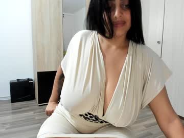 girl
        rosasweet02 cam image #2280033