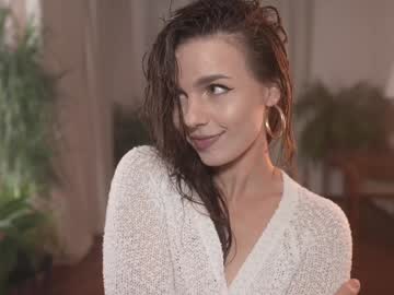 girl
        excitease cam image #5119078