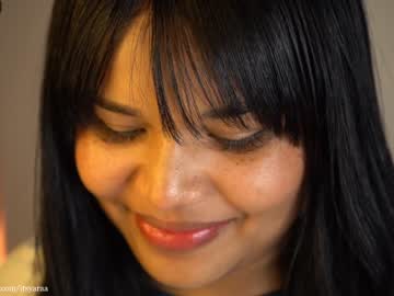 girl
        itsyaraa cam image #2627941