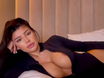 girl
        moniqueeass cam image #3056567