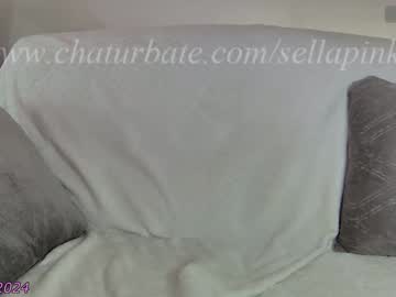 girl
        sellapink cam image #4425854
