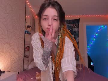 girl
        rasta_may cam image #3514755