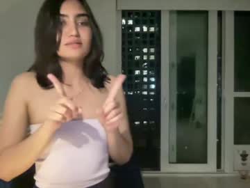 girl
        spicyraina cam image #4602527