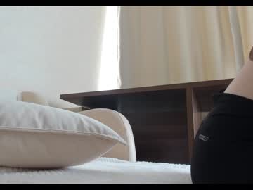 girl
        tixxxy cam image #4074034