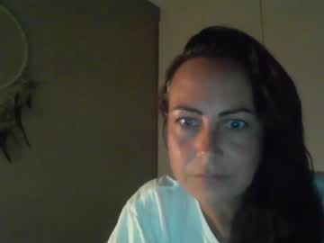 girl
        jadedmuse cam image #3344082