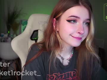 girl
        pocketrocket_ cam image #3638720