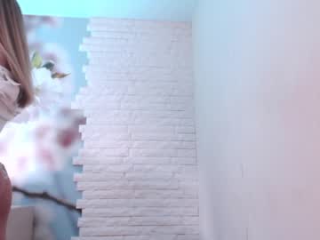 girl
        mazzanti_ cam image #4039196