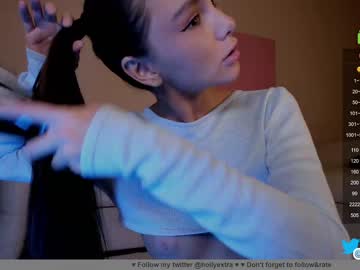 girl
        hollyextra cam image #2329826
