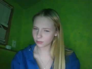girl
        nomakeup2024 cam image #3261584