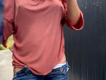 girl
        nyconik cam image #6934636
