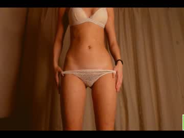 girl
        amandamedrano cam image #708540