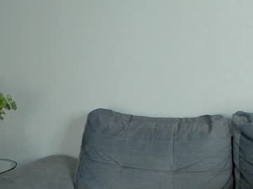 girl
        aliisonfox cam image #852655
