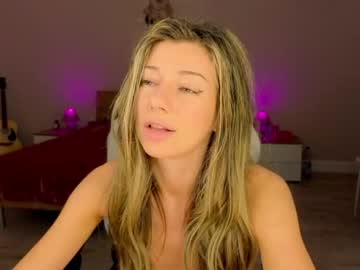 girl
        lenamuti cam image #4222439