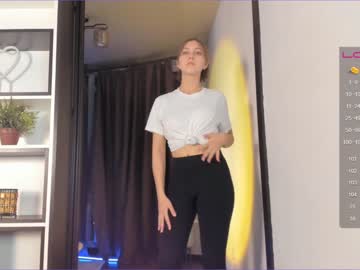 girl
        francesdonna cam image #132052