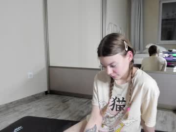 girl
        mxxnsxsul cam image #202872