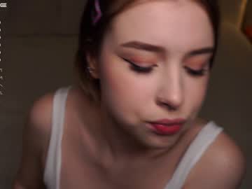 girl
        saintlyn cam image #1720211