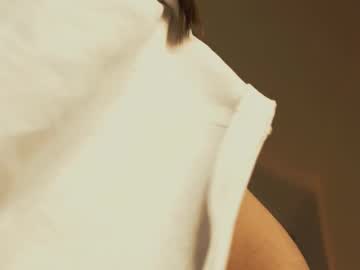 girl
        aryamirelle cam image #6613397