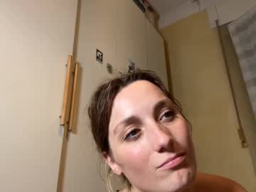 girl
        faseremx cam image #4665779