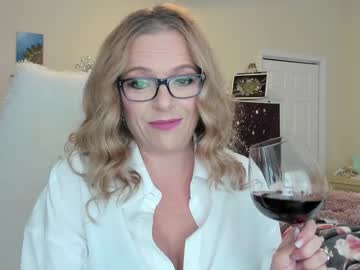 girl
        laceycoffeegirl cam image #6929000