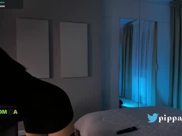 girl
        pippalee cam image #2301914