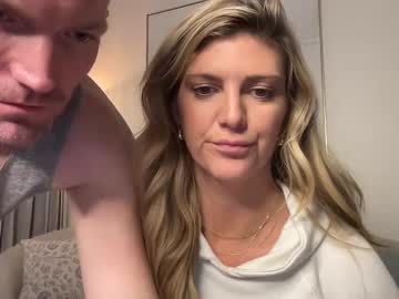couple
        danm66 cam image #4085374