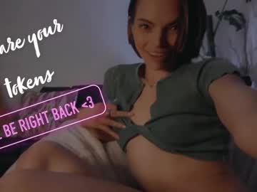 girl
        goddesscalixta cam image #4116040