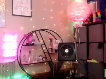girl
        milf_lacey cam image #4046328