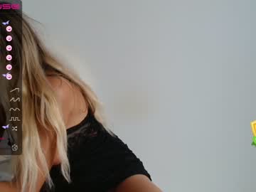 girl
        theellenshow cam image #1882623
