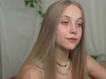 girl
        appr0ved cam image #5445230