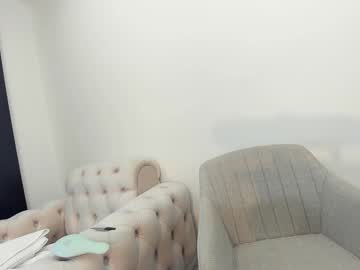 girl
        ehotlovea cam image #5787125