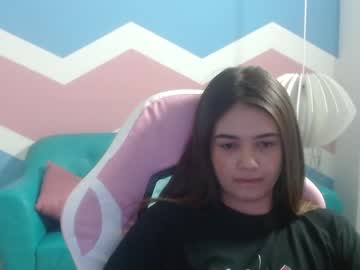 girl
        lalitaa__ cam image #1719610
