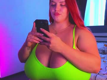 girl
        courteous_raspberrrry cam image #4597355