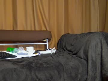 girl
        sarah__marlow__ cam image #1580493