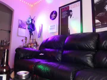couple
        kittykay86 cam image #5351627