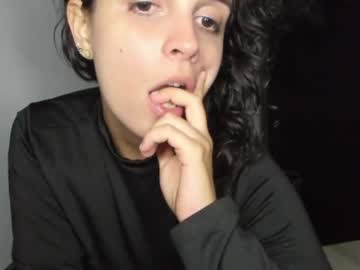 girl
        lilbeccaxo cam image #286333