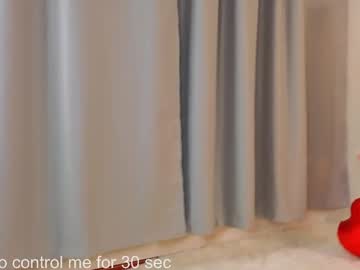 girl
        lynaleex cam image #6145670