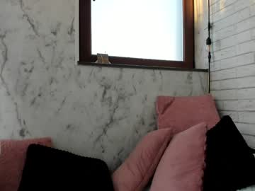girl
        sassyt33n cam image #5346423
