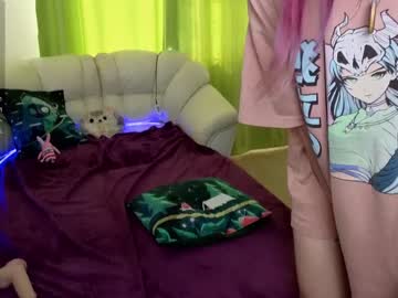 girl
        demmi_foxy cam image #2514217