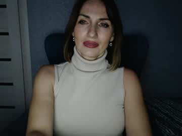 girl
        mallinia cam image #5590257