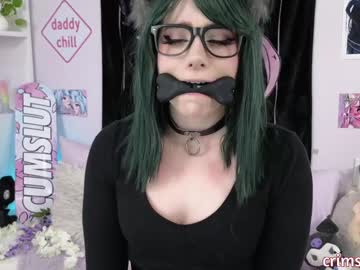 girl
        crimsonkitten cam image #5989736