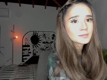 girl
        lonelly_lolly98 cam image #322678