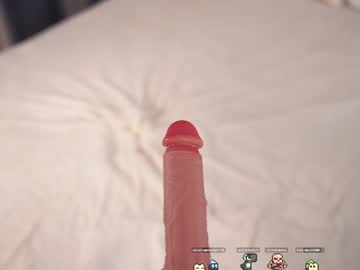 girl
        bellacle cam image #5323438
