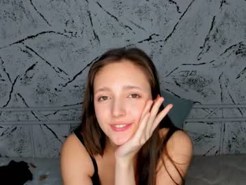 girl
        audreyhalloway cam image #3493860