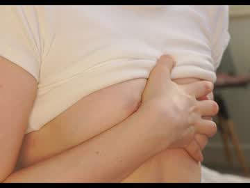 girl
        mona_elisa cam image #4361873